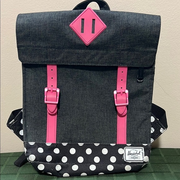 Herschel Supply Company Gray and Pink Bags with Modern Design - Picture 1 of 13